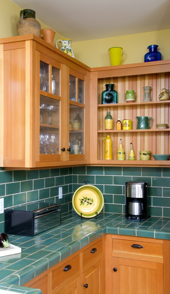 The Fir Kitchen - Counter & Cabinet